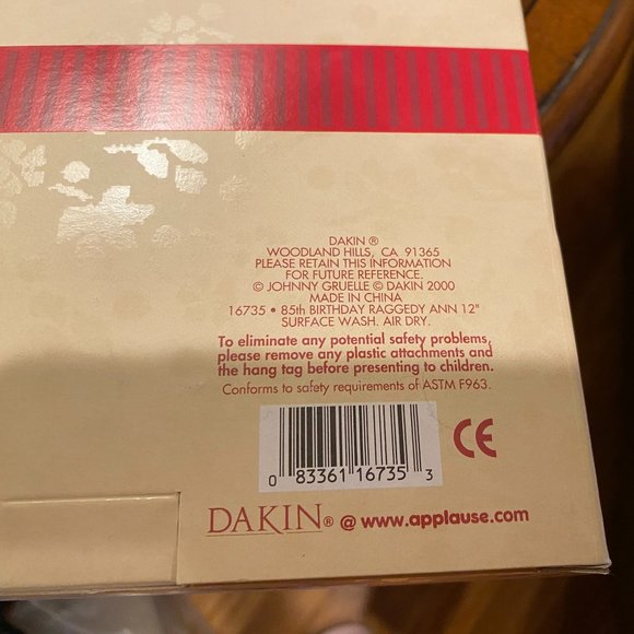Raggedy Ann 85th Birthday Dakin NIB 2000 - Picture 8 of 8